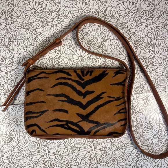 Madewell Handbags - Madewell The Simple Crossbody Bag in Tiger Calf Hair
